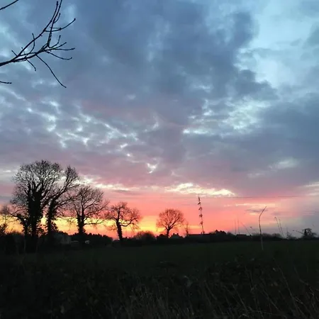 Bronte's Coastal Retreat * トレシー・シュル・メール