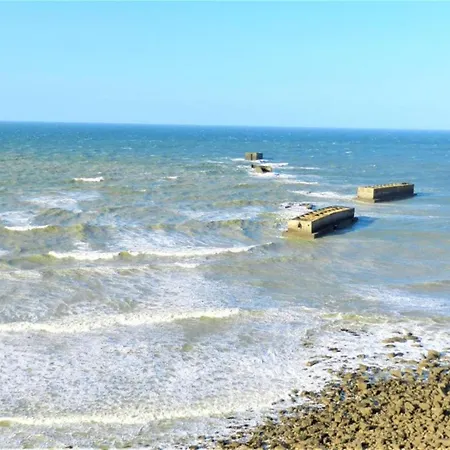 Bronte's Coastal Retreat トレシー・シュル・メール