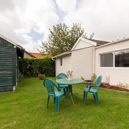 Ferienhaus Bronte S Coastal Retreat *