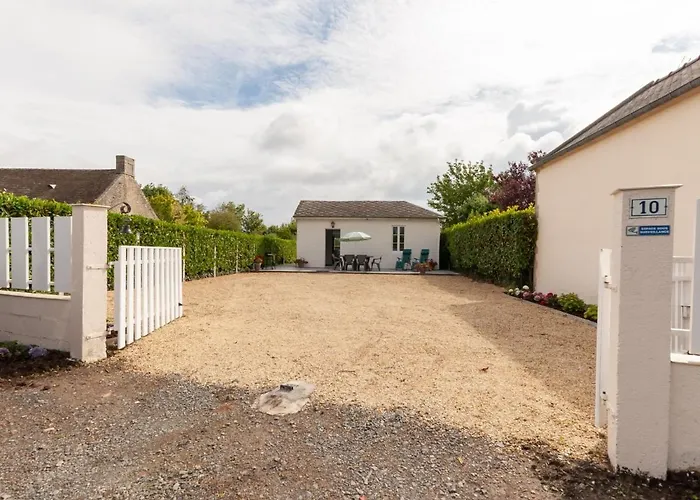 Bronte's Coastal Retreat Feriehus Tracy-sur-Mer